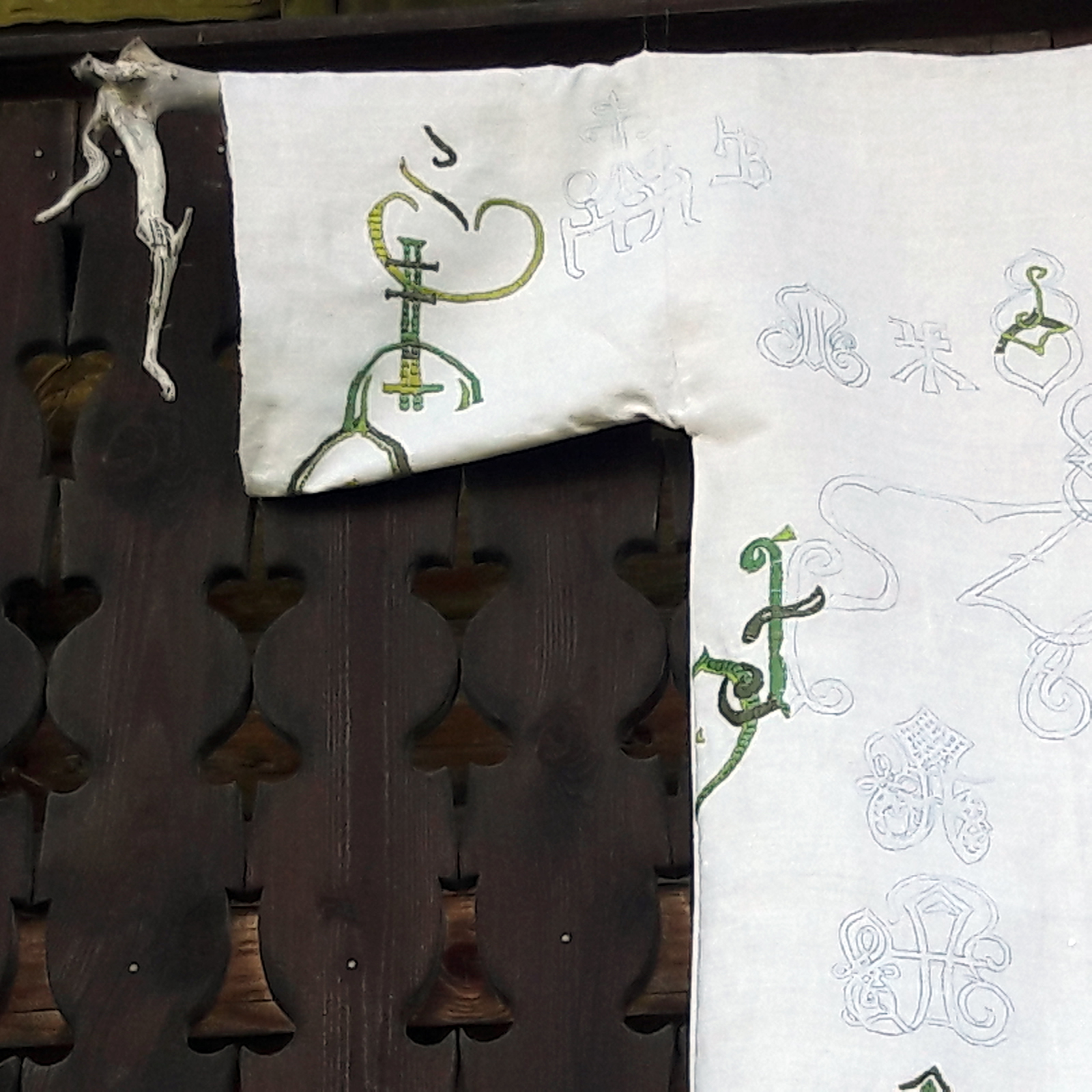 aufwendige Stickarbeit